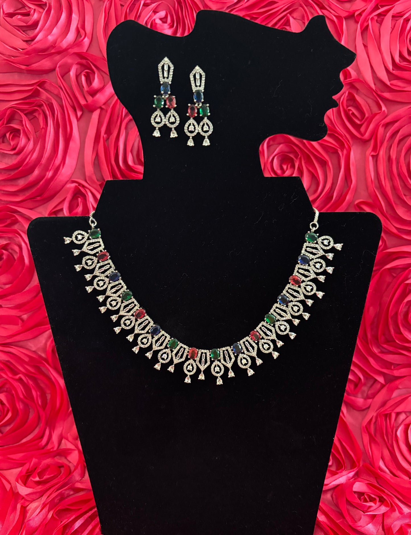 Gorgeous AD Necklace Set