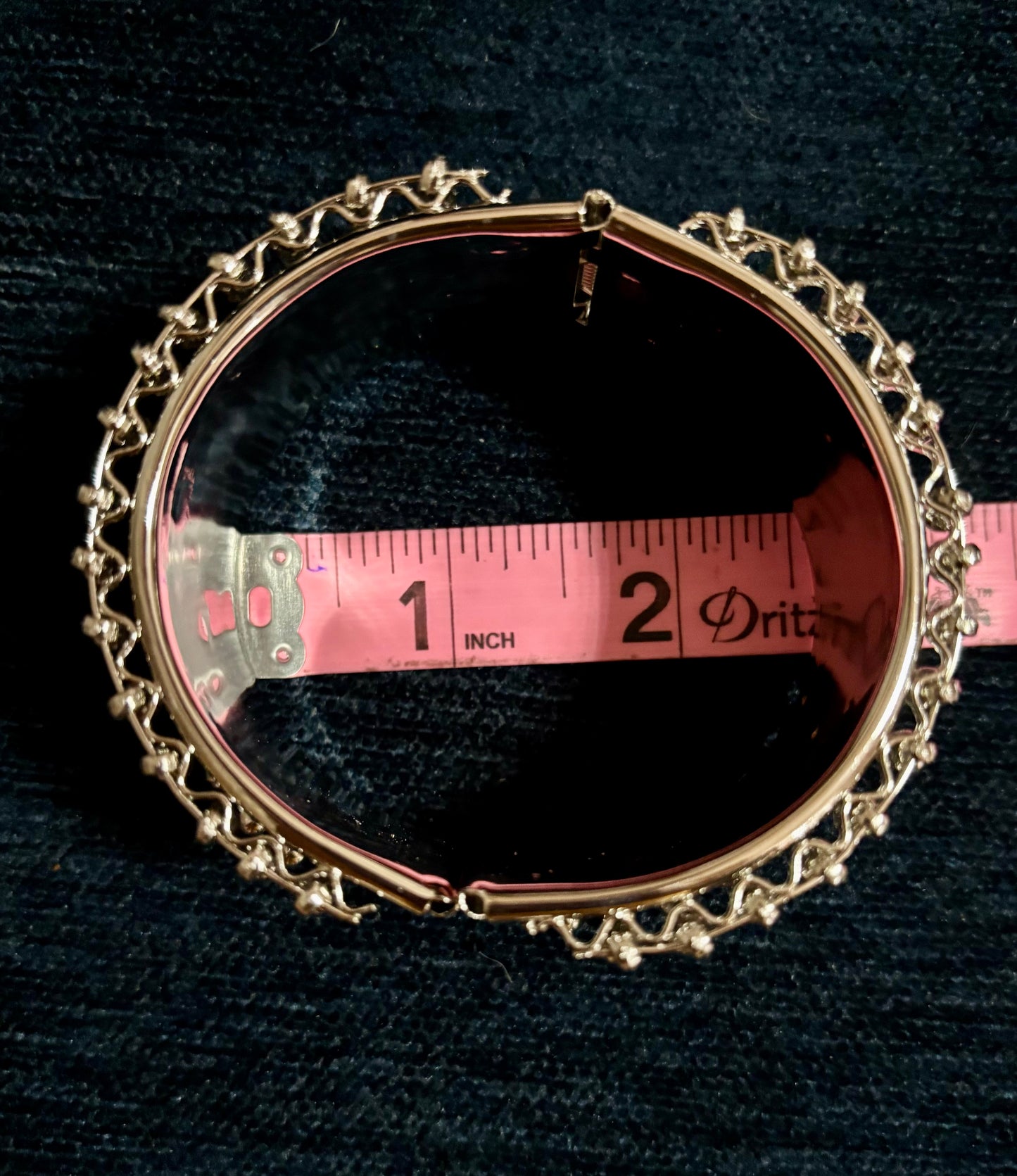 Fashion Openable Bangle / Bracelet