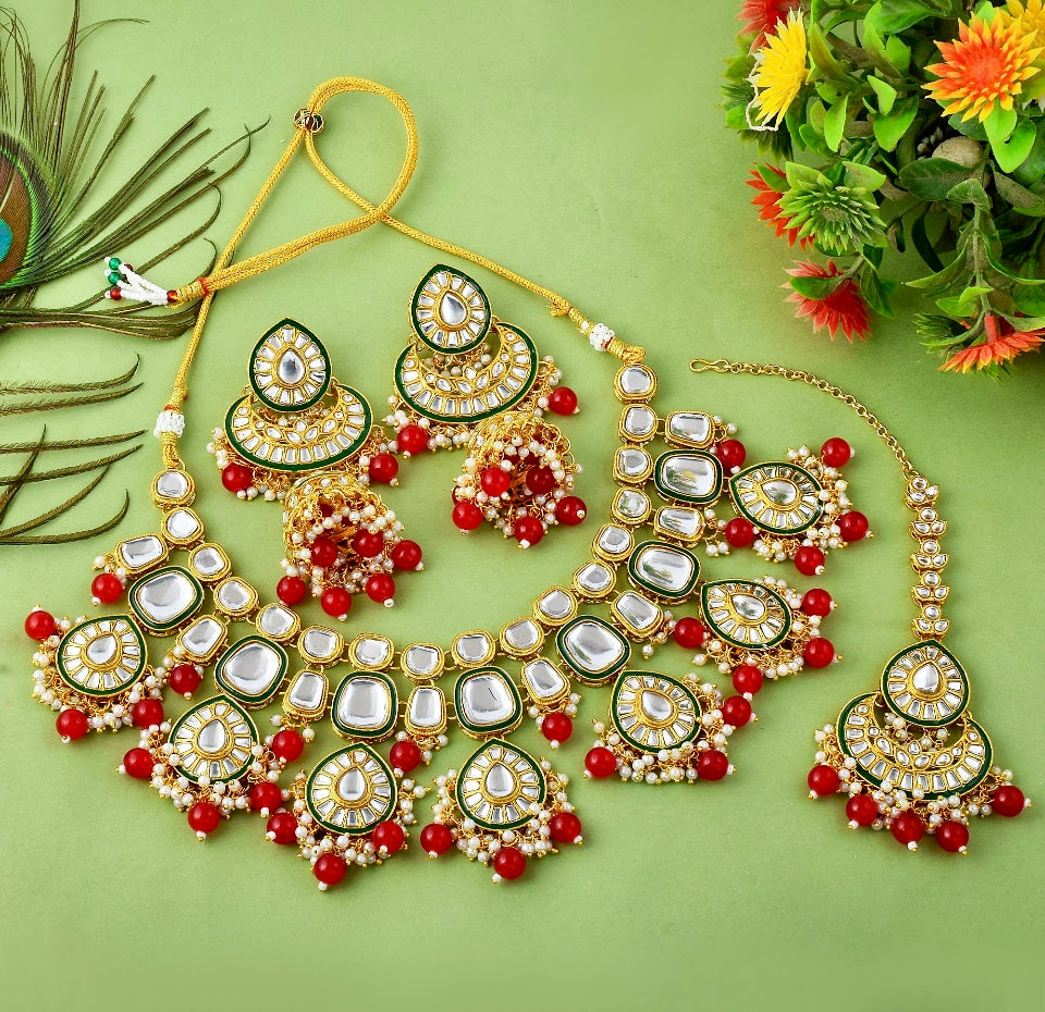 Gorgeous Fashion Necklace Set