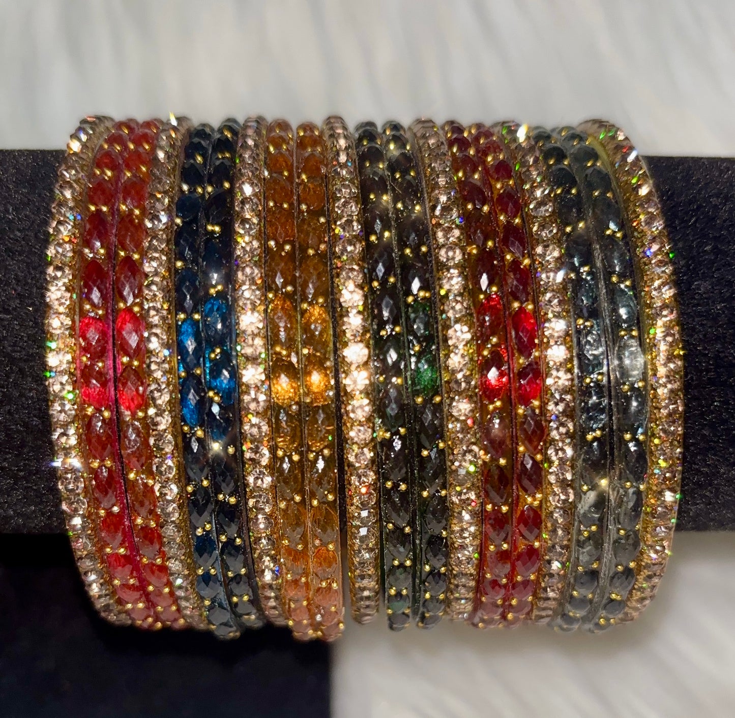 Gorgeous Multicolor Glass Bangle Set