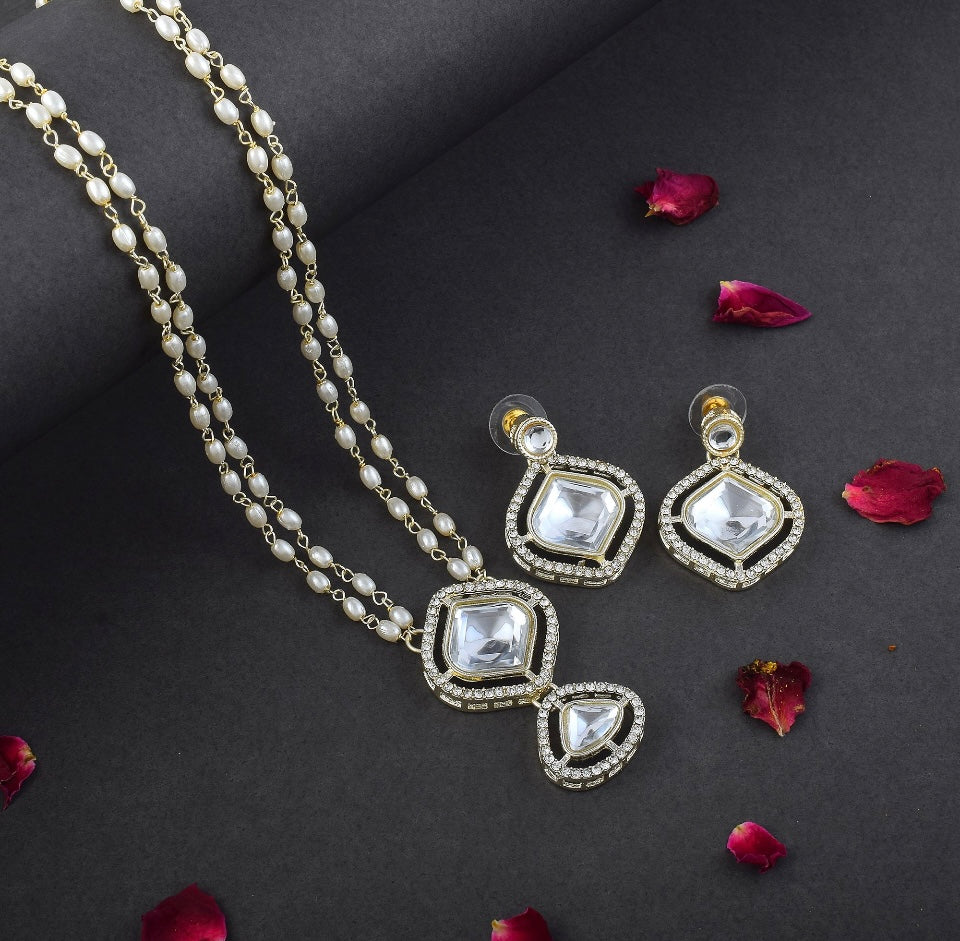 Elegant Fashion Necklace Set