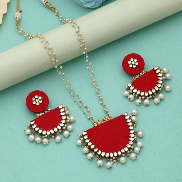 Beautiful Wooden Handcrafted Necklace Set