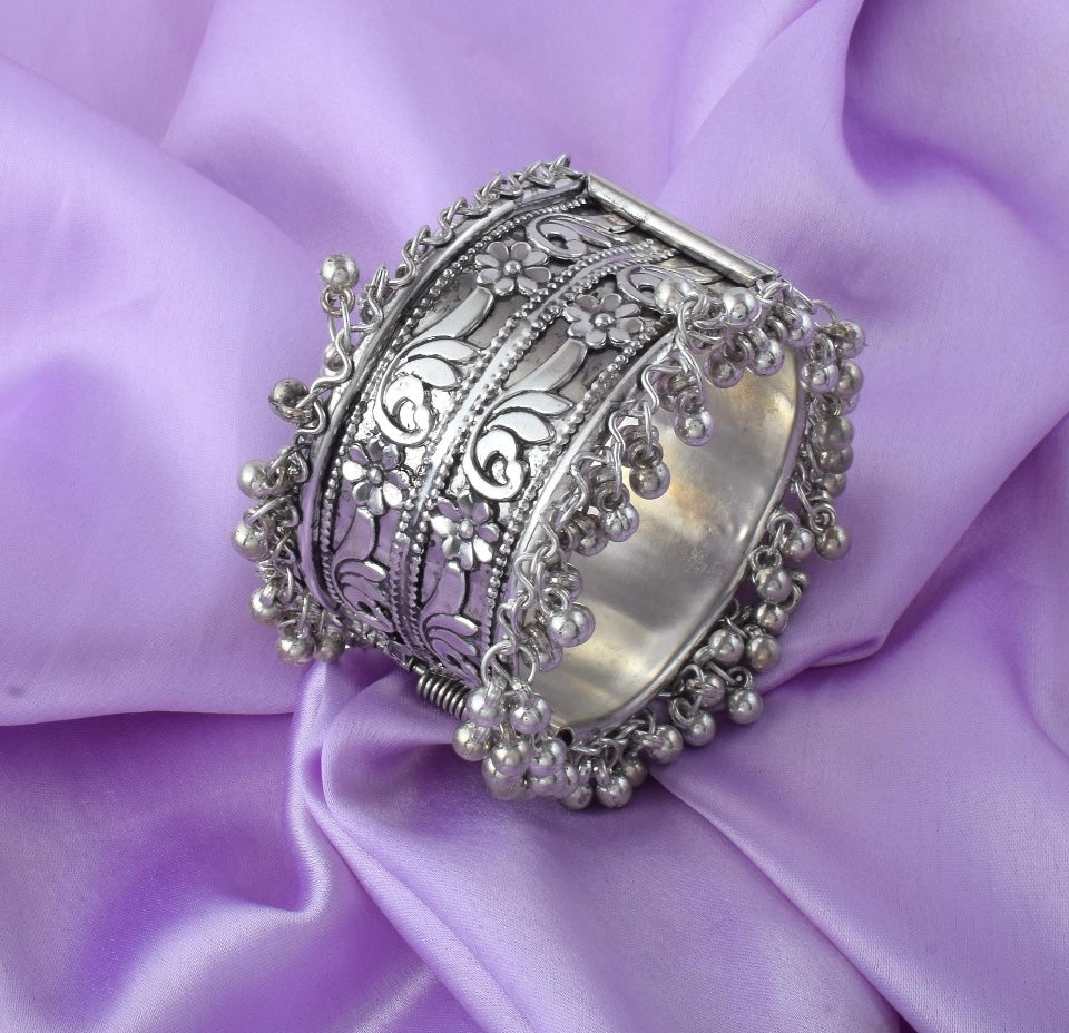 Fashion Oxidized Cuff Openable Bangle/Bracelet