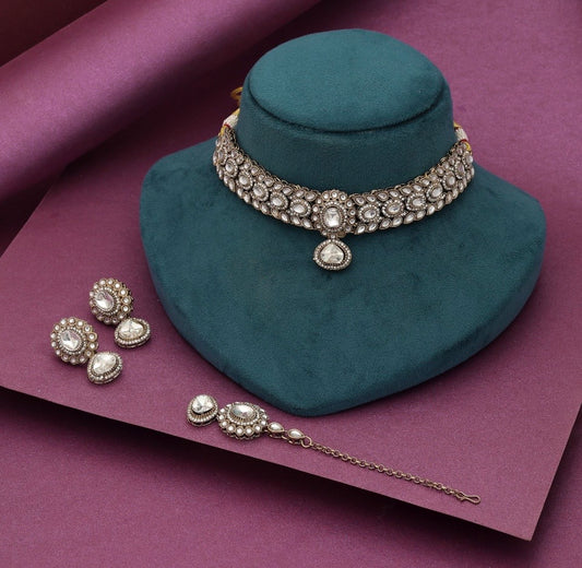 Gorgeous Fashion Choker Necklace Set