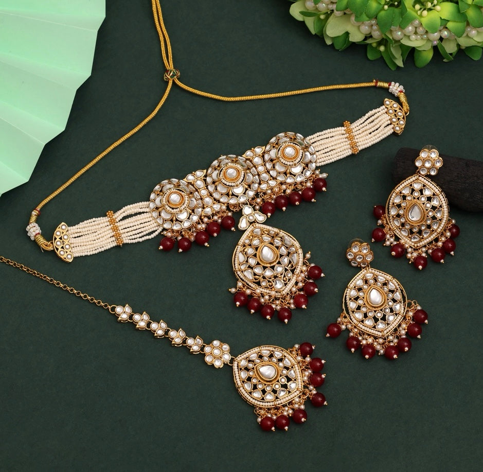 Gorgeous Fashion Choker Necklace Set