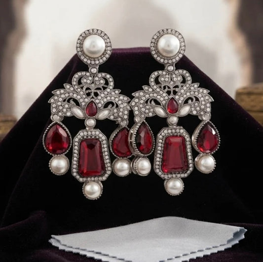 Gorgeous Fashion Drop Earrings