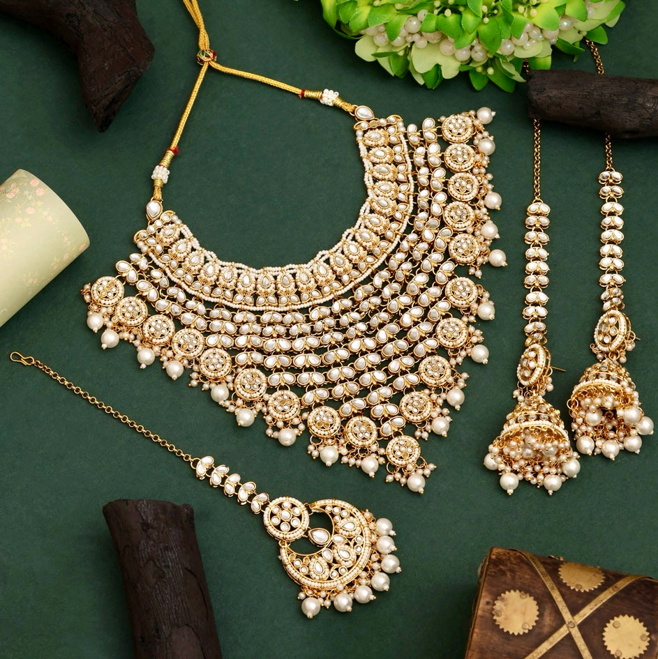 Gorgeous Fashion Necklace Set