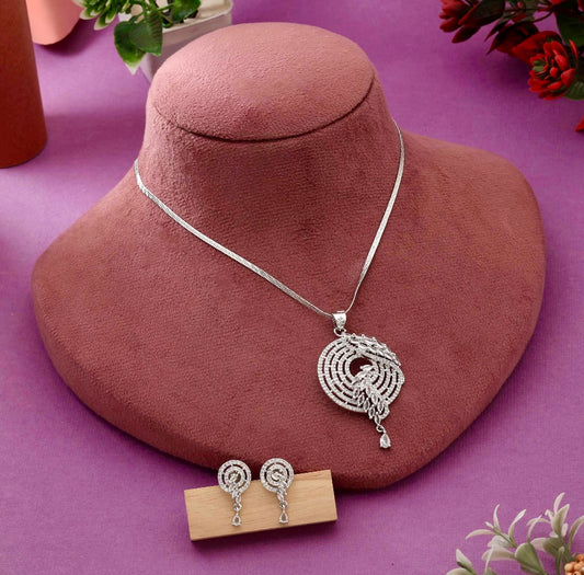 Gorgeous Fashion Necklace Set
