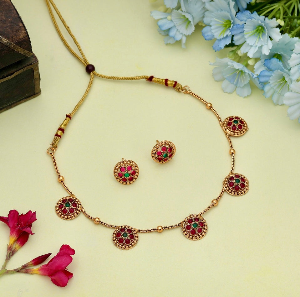 Beautiful Elegant Necklace Set
