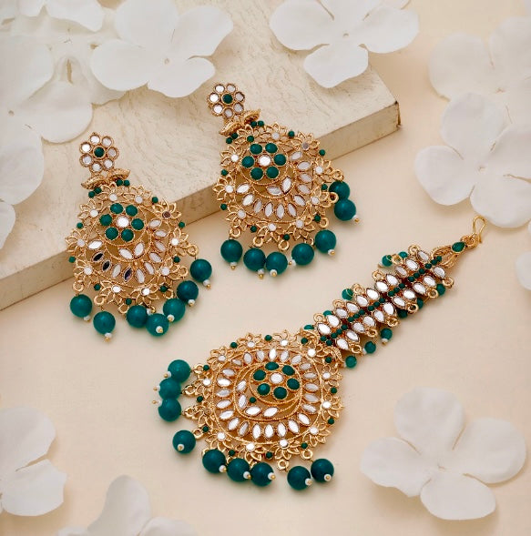 Gorgeous Maang Tikka Set