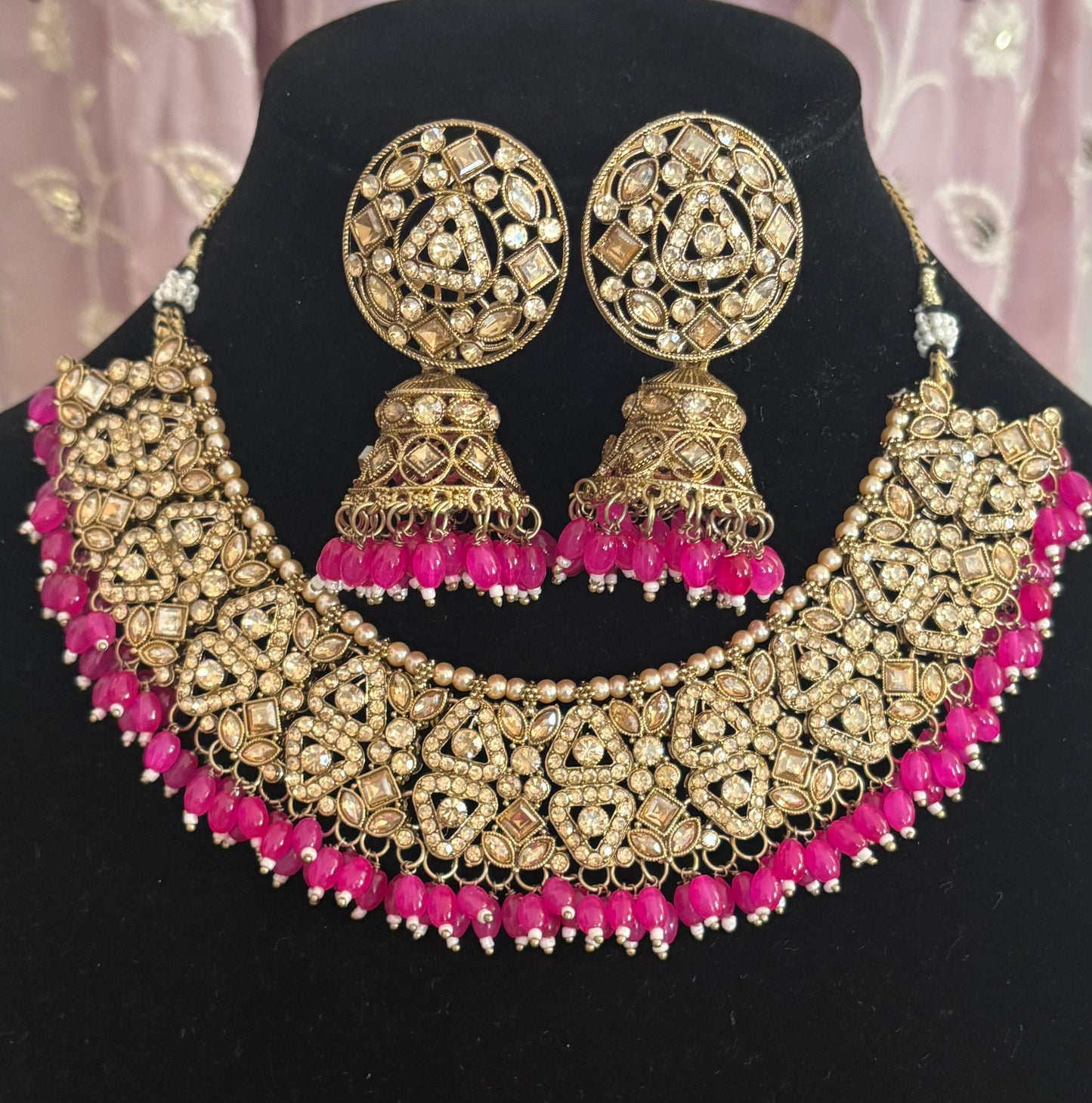 Gorgeous Rhinestone Necklace Set