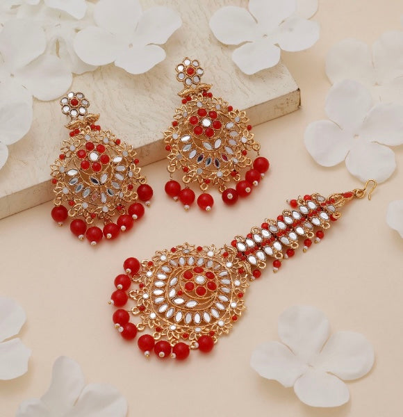 Gorgeous Maang Tikka Set