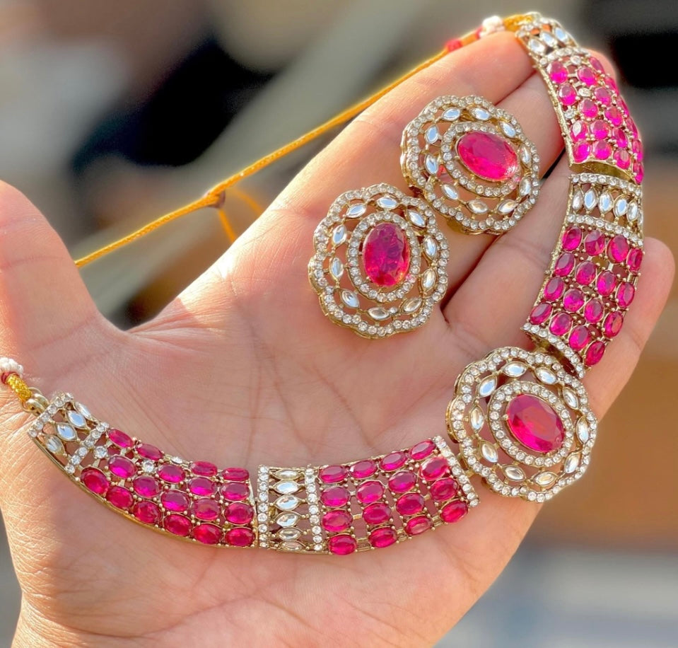 Fashion Necklace Set