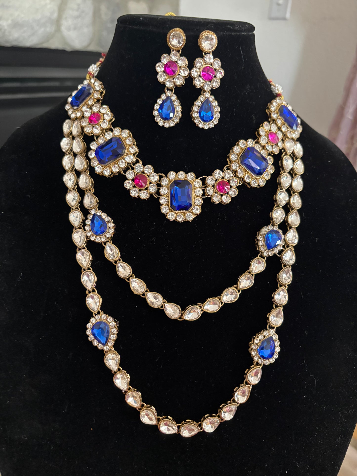 Gorgeous Layered Fashion Necklace Set